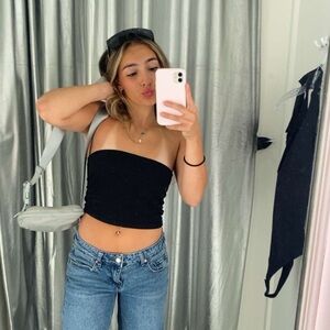 Meet your Posher, Emerald